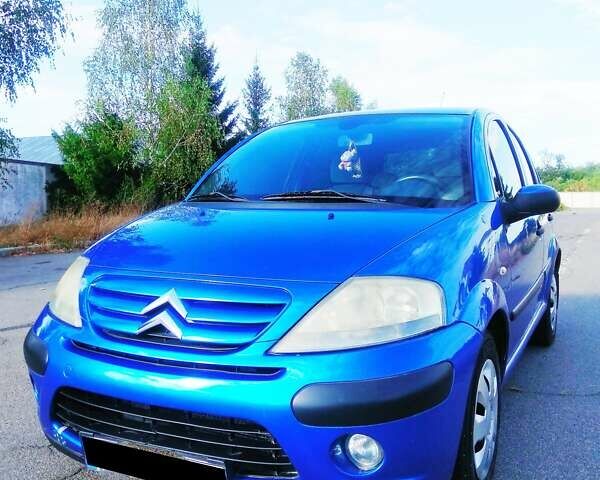 Синий Ситроен С3, объемом двигателя 1.4 л и пробегом 176 тыс. км за 3200 $, фото 1 на Automoto.ua