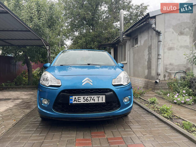 Синий Ситроен С3, объемом двигателя 1.36 л и пробегом 150 тыс. км за 5300 $, фото 1 на Automoto.ua