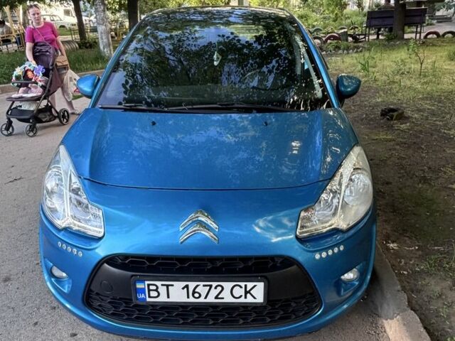 Синий Ситроен С3, объемом двигателя 1.4 л и пробегом 125 тыс. км за 5600 $, фото 1 на Automoto.ua
