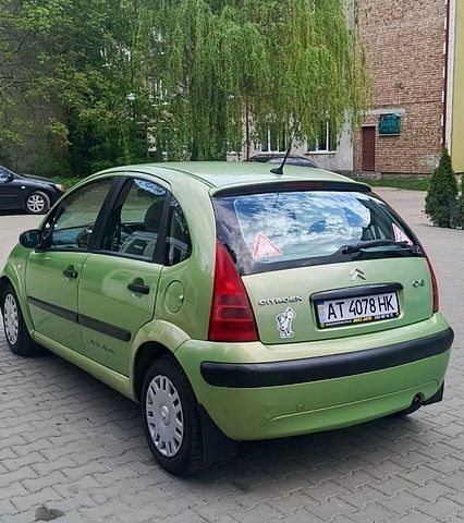 Зелений Сітроен С3, об'ємом двигуна 1.12 л та пробігом 257 тис. км за 2999 $, фото 1 на Automoto.ua
