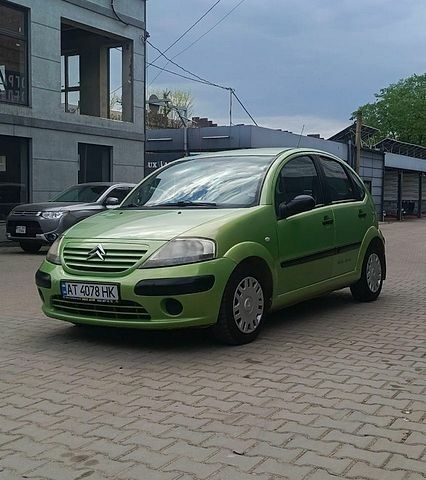 Зелений Сітроен С3, об'ємом двигуна 1.12 л та пробігом 257 тис. км за 2650 $, фото 1 на Automoto.ua