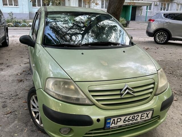 Зеленый Ситроен С3, объемом двигателя 1.4 л и пробегом 290 тыс. км за 1999 $, фото 1 на Automoto.ua