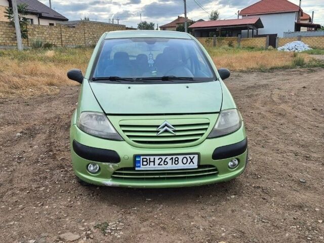 Зелений Сітроен С3, об'ємом двигуна 1.36 л та пробігом 173 тис. км за 2900 $, фото 1 на Automoto.ua