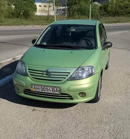 Зеленый Ситроен С3, объемом двигателя 1.4 л и пробегом 159 тыс. км за 4200 $, фото 1 на Automoto.ua