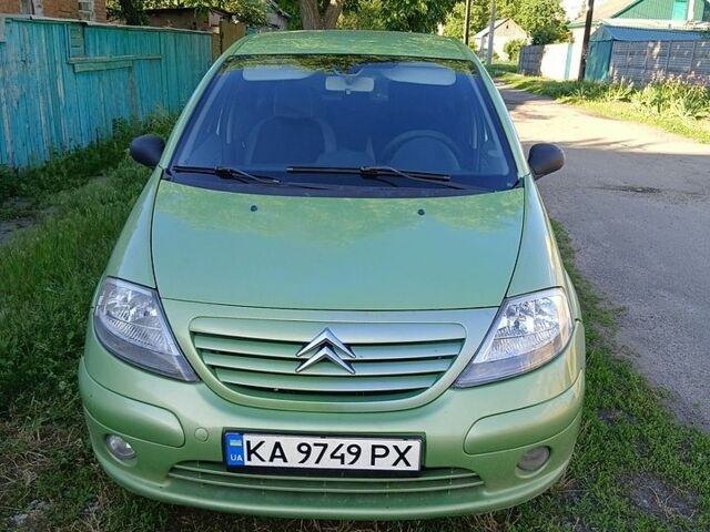Зелений Сітроен С3, об'ємом двигуна 1.36 л та пробігом 183 тис. км за 4100 $, фото 1 на Automoto.ua