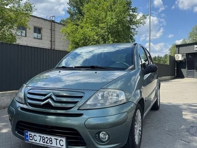 Зеленый Ситроен С3, объемом двигателя 1.4 л и пробегом 143 тыс. км за 3900 $, фото 1 на Automoto.ua