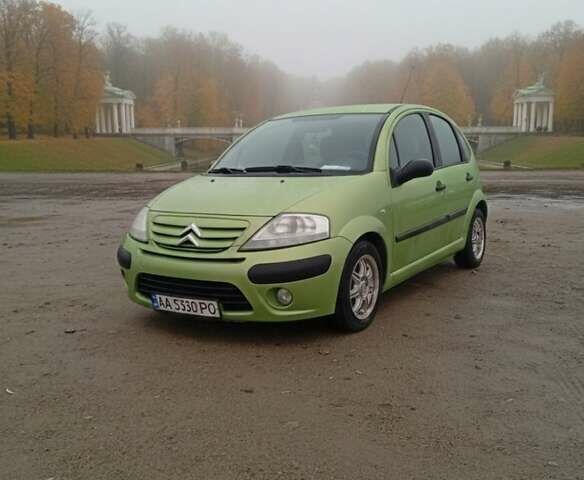 Зелений Сітроен С3, об'ємом двигуна 1.36 л та пробігом 161 тис. км за 4200 $, фото 1 на Automoto.ua