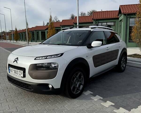 Белый Ситроен C4 Кактус, объемом двигателя 1.2 л и пробегом 90 тыс. км за 13500 $, фото 1 на Automoto.ua