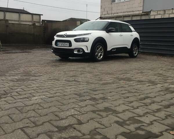 Белый Ситроен C4 Кактус, объемом двигателя 1.5 л и пробегом 240 тыс. км за 14500 $, фото 1 на Automoto.ua