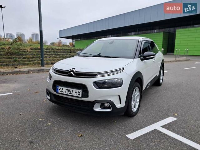 Белый Ситроен C4 Кактус, объемом двигателя 1.5 л и пробегом 97 тыс. км за 17000 $, фото 1 на Automoto.ua