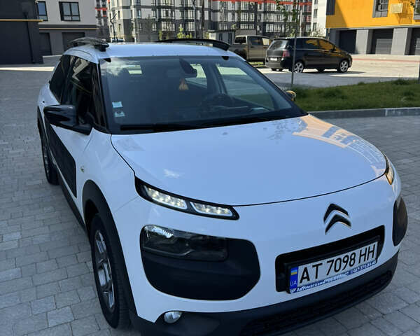 Ситроен C4 Кактус, объемом двигателя 1.56 л и пробегом 185 тыс. км за 9800 $, фото 1 на Automoto.ua