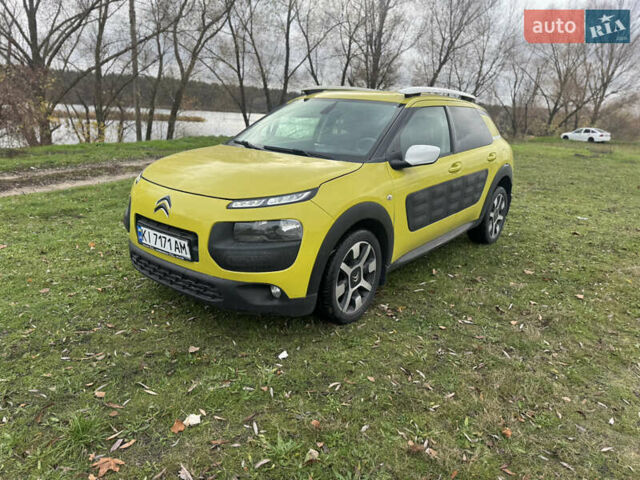 Жовтий Сітроен C4 Кактус, об'ємом двигуна 1.2 л та пробігом 89 тис. км за 9499 $, фото 1 на Automoto.ua