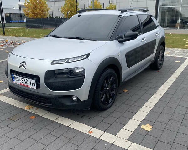 Серый Ситроен C4 Кактус, объемом двигателя 1.6 л и пробегом 155 тыс. км за 10999 $, фото 1 на Automoto.ua