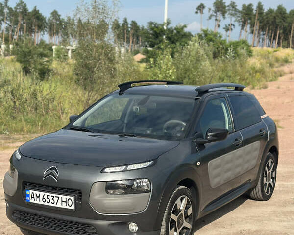 Сірий Сітроен C4 Кактус, об'ємом двигуна 1.56 л та пробігом 226 тис. км за 12500 $, фото 1 на Automoto.ua