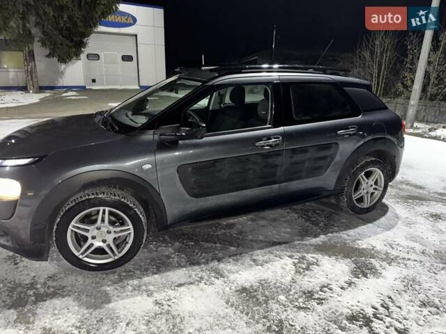 Серый Ситроен C4 Кактус, объемом двигателя 1.6 л и пробегом 143 тыс. км за 13000 $, фото 1 на Automoto.ua