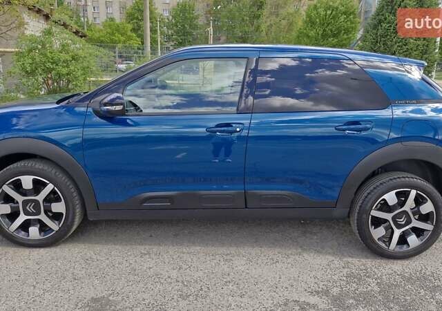 Синий Ситроен C4 Кактус, объемом двигателя 1.5 л и пробегом 62 тыс. км за 16500 $, фото 1 на Automoto.ua