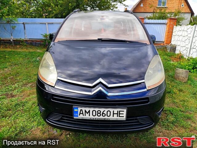 Черный Ситроен Ц4 Гранд Пикассо, объемом двигателя 1.6 л и пробегом 300 тыс. км за 4999 $, фото 1 на Automoto.ua