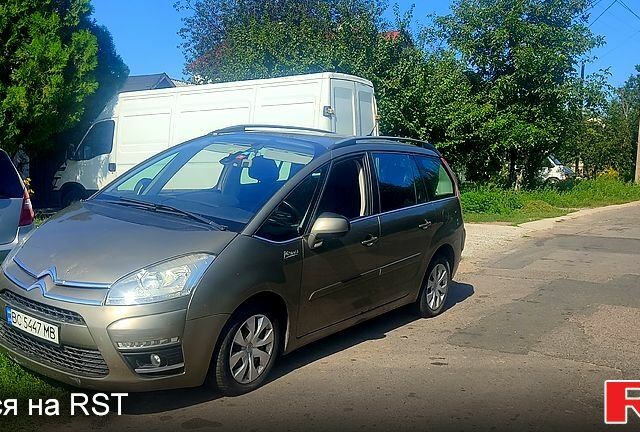 Коричневый Ситроен Ц4 Гранд Пикассо, объемом двигателя 1.6 л и пробегом 290 тыс. км за 4999 $, фото 1 на Automoto.ua