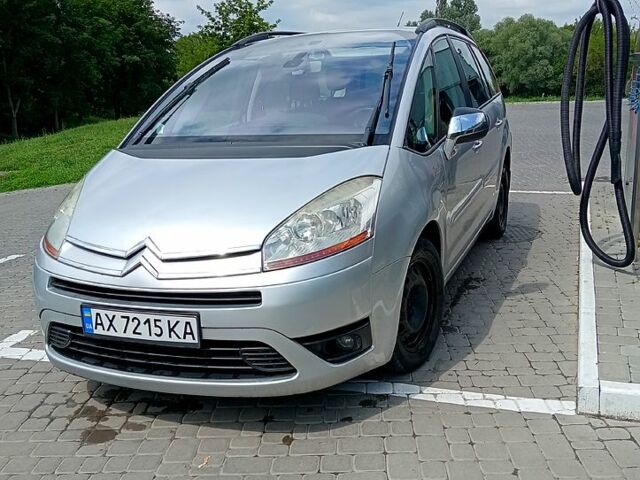 Сірий Сітроен Ц4 Гранд Пікассо, об'ємом двигуна 1.6 л та пробігом 220 тис. км за 5500 $, фото 1 на Automoto.ua