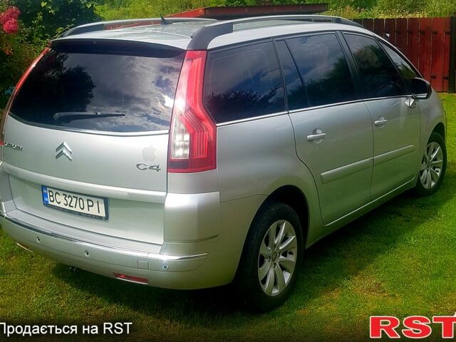 Серый Ситроен Ц4 Гранд Пикассо, объемом двигателя 1.6 л и пробегом 195 тыс. км за 6000 $, фото 1 на Automoto.ua