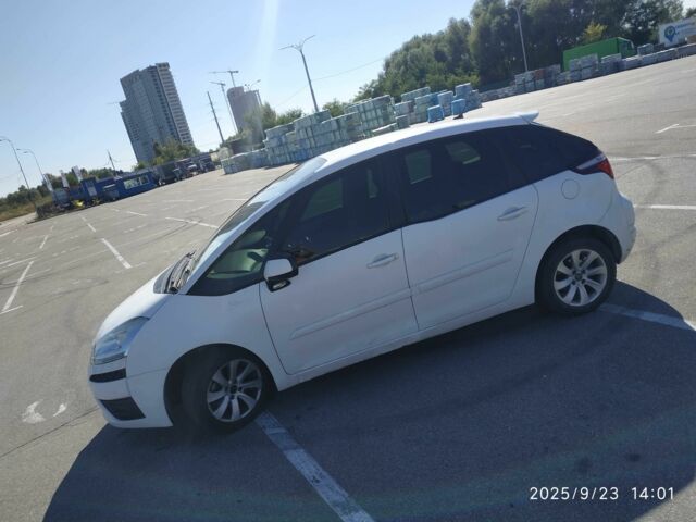 Білий Сітроен С4 Пікассо, об'ємом двигуна 1.6 л та пробігом 199 тис. км за 4999 $, фото 1 на Automoto.ua