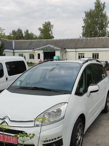 Білий Сітроен С4 Пікассо, об'ємом двигуна 1.6 л та пробігом 187 тис. км за 8000 $, фото 1 на Automoto.ua