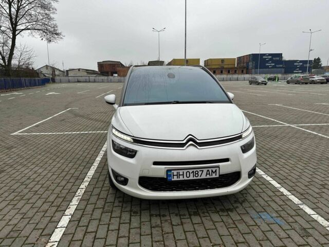 Белый Ситроен С4 Пикассо, объемом двигателя 2 л и пробегом 293 тыс. км за 11499 $, фото 1 на Automoto.ua