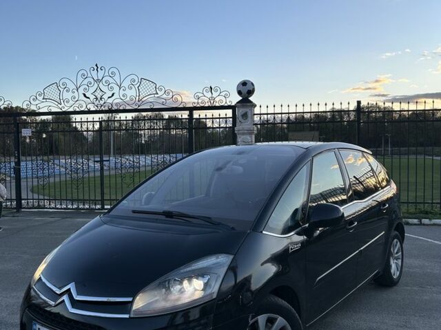 Сітроен С4 Пікассо 2008 у Макарове на Automoto.ua Чорний Сітроен С4 Пікассо, об'ємом двигуна 2 л та пробігом 250 тис. км за 6700 $, фото 1 на Automoto.ua