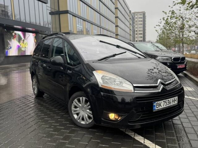 Черный Ситроен С4 Пикассо, объемом двигателя 1.6 л и пробегом 318 тыс. км за 3999 $, фото 1 на Automoto.ua