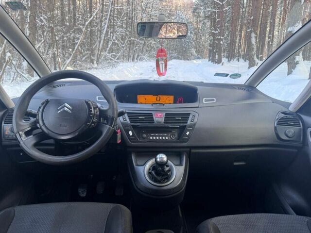 Чорний Сітроен С4 Пікассо, об'ємом двигуна 1.6 л та пробігом 265 тис. км за 2200 $, фото 1 на Automoto.ua