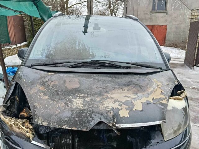 Чорний Сітроен С4 Пікассо, об'ємом двигуна 1.6 л та пробігом 270 тис. км за 1500 $, фото 1 на Automoto.ua