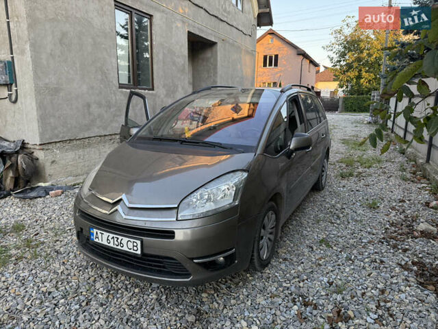 Коричневый Ситроен С4 Пикассо, объемом двигателя 1.56 л и пробегом 280 тыс. км за 4150 $, фото 1 на Automoto.ua