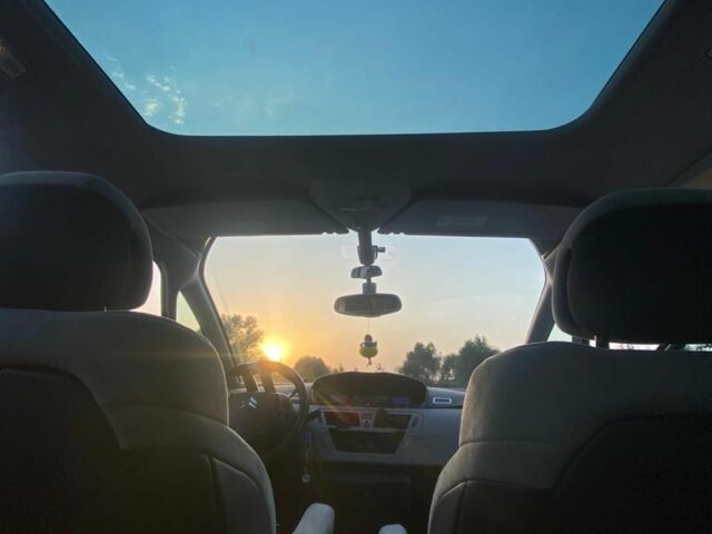 Коричневый Ситроен С4 Пикассо, объемом двигателя 0 л и пробегом 212 тыс. км за 6900 $, фото 1 на Automoto.ua