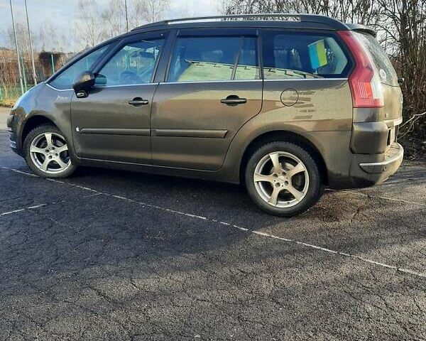 Коричневий Сітроен С4 Пікассо, об'ємом двигуна 1.6 л та пробігом 231 тис. км за 7700 $, фото 1 на Automoto.ua