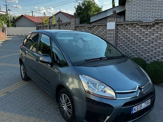 Ситроен С4 Пикассо, объемом двигателя 1.6 л и пробегом 350 тыс. км за 2250 $, фото 1 на Automoto.ua