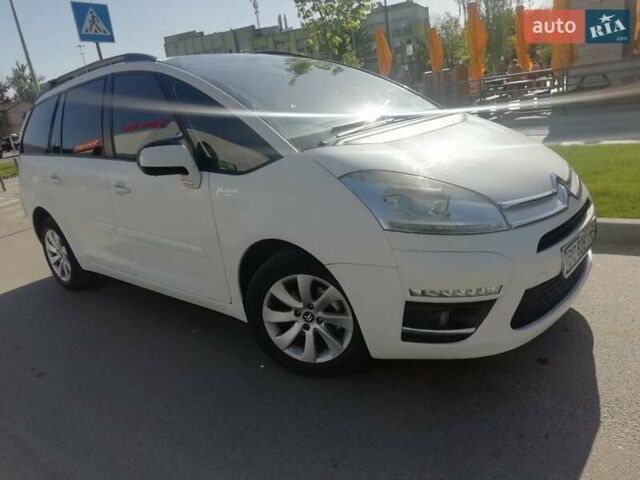 Ситроен С4 Пикассо, объемом двигателя 1.56 л и пробегом 241 тыс. км за 7700 $, фото 1 на Automoto.ua