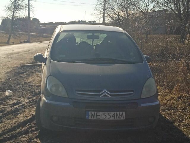 Сірий Сітроен С4 Пікассо, об'ємом двигуна 2 л та пробігом 280 тис. км за 1200 $, фото 1 на Automoto.ua