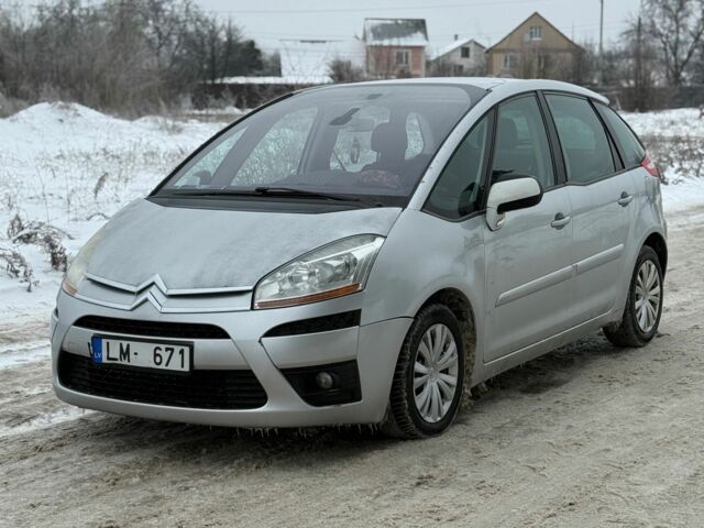 Серый Ситроен С4 Пикассо, объемом двигателя 1.6 л и пробегом 300 тыс. км за 2600 $, фото 1 на Automoto.ua