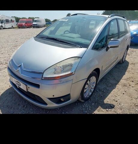 Серый Ситроен С4 Пикассо, объемом двигателя 0 л и пробегом 131 тыс. км за 2198 $, фото 1 на Automoto.ua
