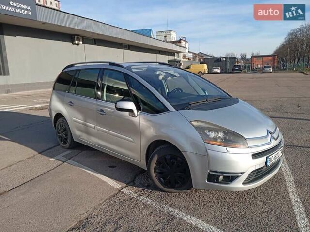 Серый Ситроен С4 Пикассо, объемом двигателя 2 л и пробегом 240 тыс. км за 5900 $, фото 1 на Automoto.ua