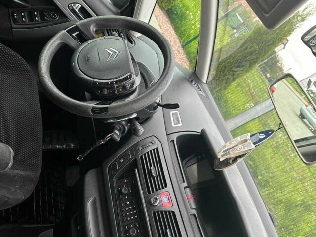 Серый Ситроен С4 Пикассо, объемом двигателя 1.6 л и пробегом 285 тыс. км за 4000 $, фото 1 на Automoto.ua