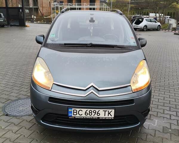 Серый Ситроен С4 Пикассо, объемом двигателя 2 л и пробегом 387 тыс. км за 6200 $, фото 1 на Automoto.ua