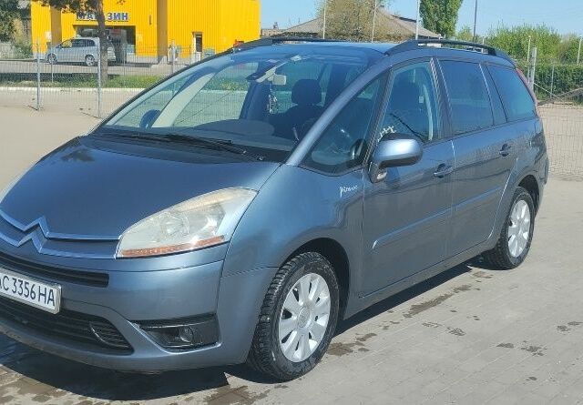 Сірий Сітроен С4 Пікассо, об'ємом двигуна 1.6 л та пробігом 295 тис. км за 5900 $, фото 1 на Automoto.ua