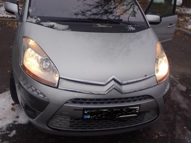 Сірий Сітроен С4 Пікассо, об'ємом двигуна 1.6 л та пробігом 266 тис. км за 5800 $, фото 1 на Automoto.ua