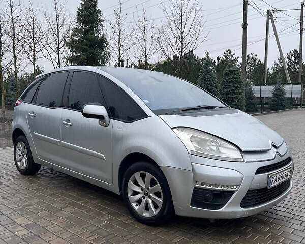 Серый Ситроен С4 Пикассо, объемом двигателя 1.56 л и пробегом 244 тыс. км за 4500 $, фото 1 на Automoto.ua