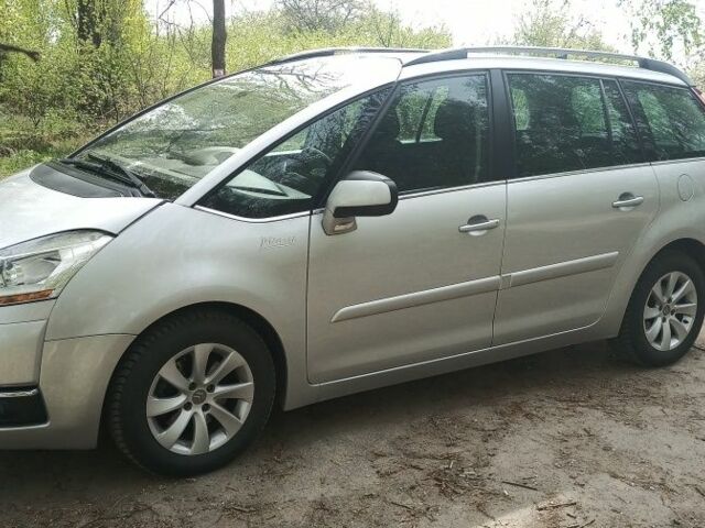 Сірий Сітроен С4 Пікассо, об'ємом двигуна 1.6 л та пробігом 240 тис. км за 5200 $, фото 1 на Automoto.ua