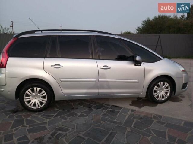 Серый Ситроен С4 Пикассо, объемом двигателя 1.56 л и пробегом 305 тыс. км за 6500 $, фото 1 на Automoto.ua