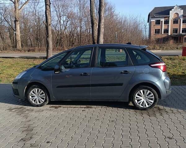 Серый Ситроен С4 Пикассо, объемом двигателя 1.6 л и пробегом 131 тыс. км за 5700 $, фото 1 на Automoto.ua