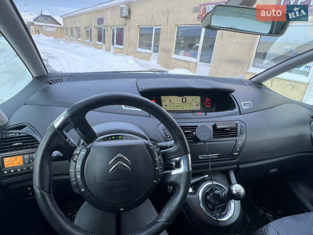 Серый Ситроен С4 Пикассо, объемом двигателя 1.6 л и пробегом 281 тыс. км за 6900 $, фото 1 на Automoto.ua