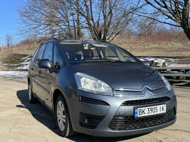 Серый Ситроен С4 Пикассо, объемом двигателя 1.6 л и пробегом 234 тыс. км за 7200 $, фото 1 на Automoto.ua